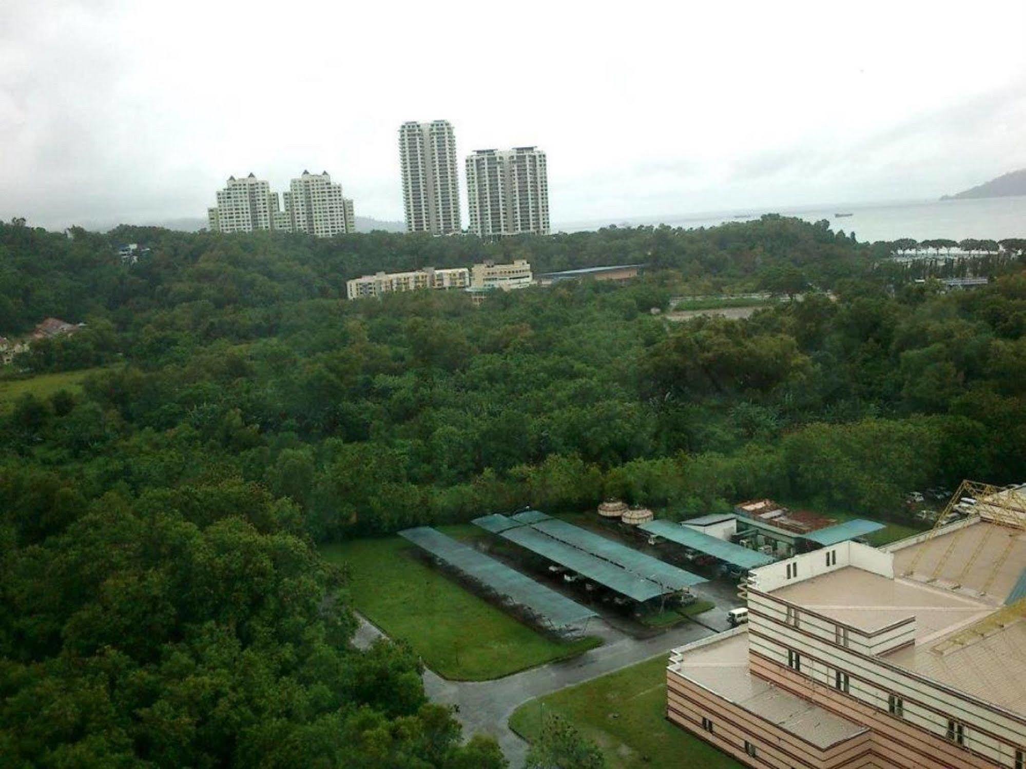 Likas Square Apartment Hotel Kota Kinabalu Exteriér fotografie