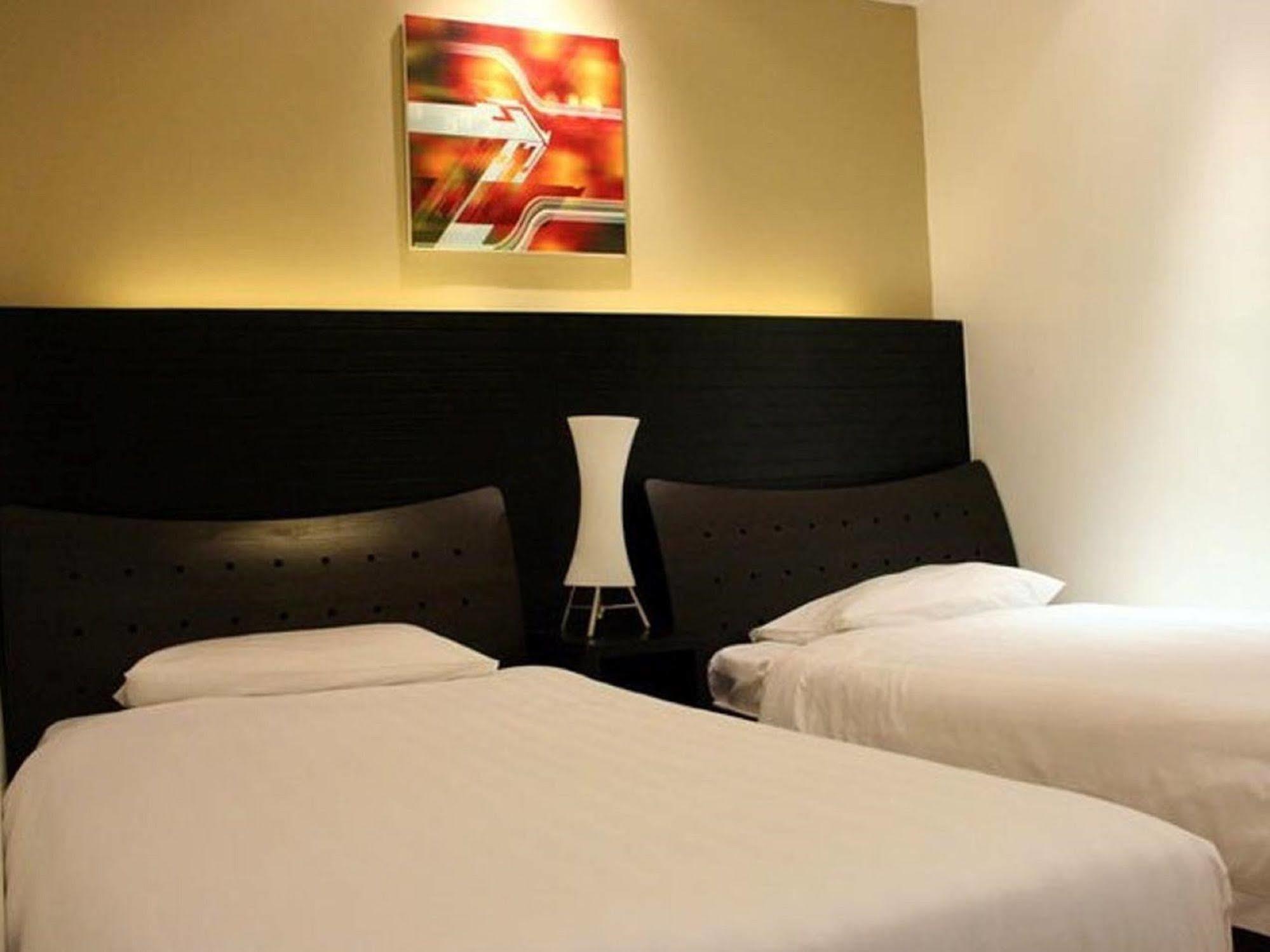 Likas Square Apartment Hotel Kota Kinabalu Exteriér fotografie