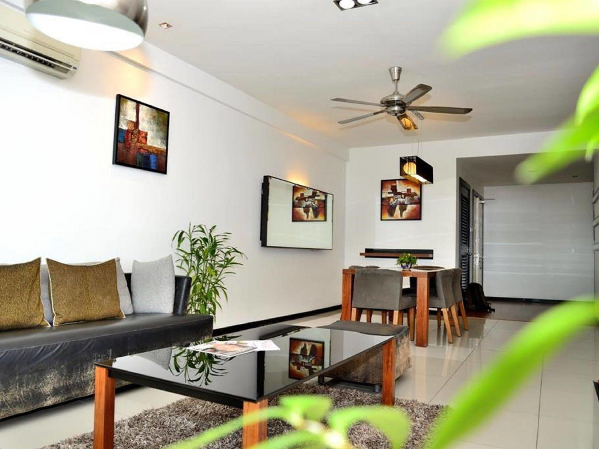 Likas Square Apartment Hotel Kota Kinabalu Exteriér fotografie